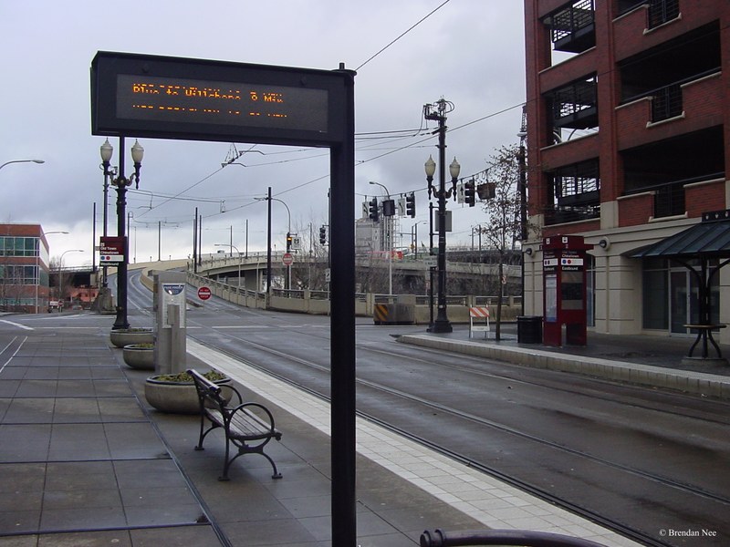 Portland Transit - Portland 1-04 025